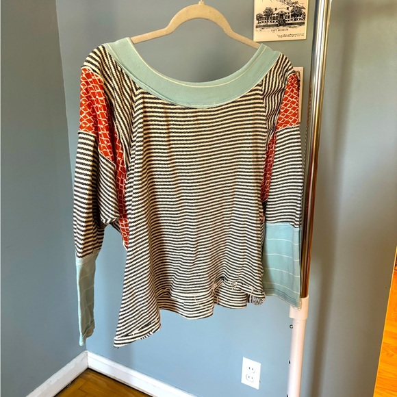 Mixed pattern 3/4 length sleeve  boat neck top - Picture 1 of 6